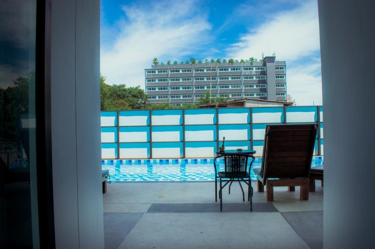 Baan Pakdi Pattaya Apartment Luaran gambar